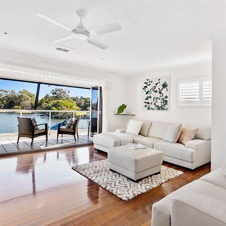 Riverfront With Jetty, Ideal For Families Βίλα Noosa Heads Εξωτερικό φωτογραφία