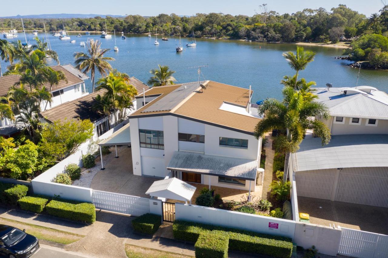 Riverfront With Jetty, Ideal For Families Βίλα Noosa Heads Εξωτερικό φωτογραφία